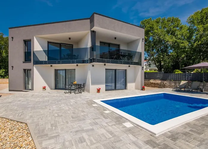 Apartments Villa \