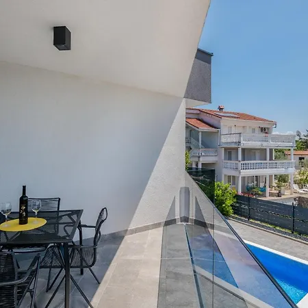 Apartments Villa 
