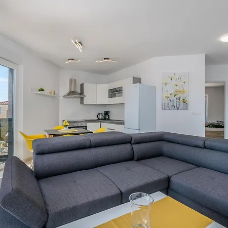 Apartments Villa 